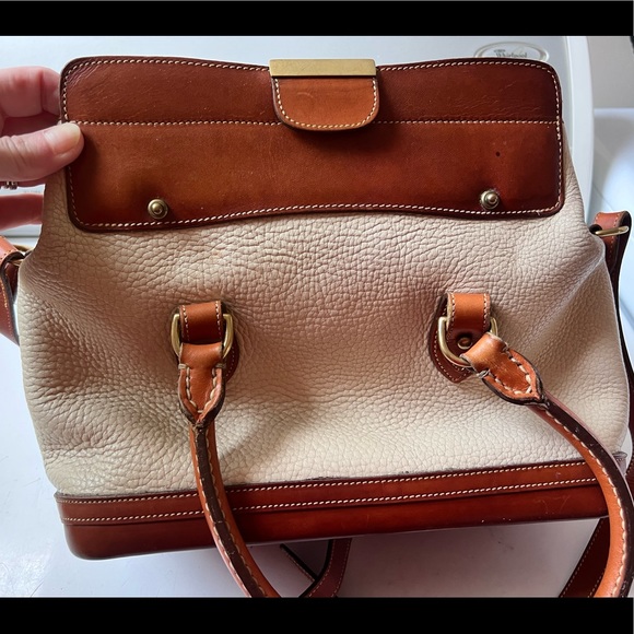 Authentic large 12 x 10 Dooney & Bourke pebble grain leather satchel ~Vintage! - Picture 11 of 16